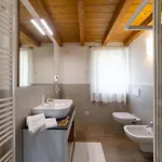 Διαμέρισμα Mos